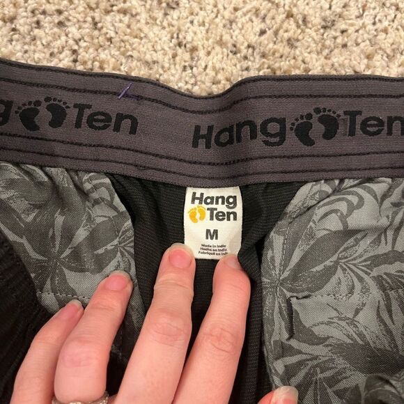 Hang ten shorts - Picture 2 of 2